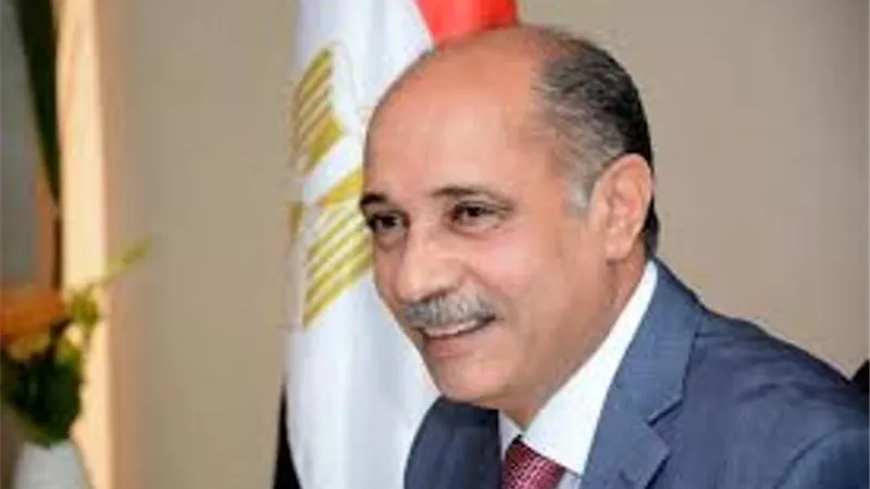 وزير الطيران: جميع المطارات المصرية مؤمنه بالكامل