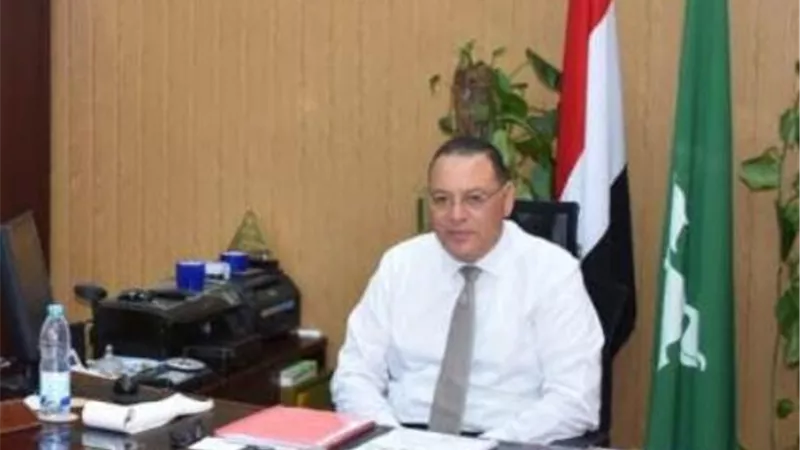 محافظ الشرقية يخصص ارض لاقامة محطة صرف صحي عليها