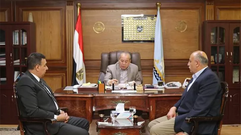 محافظ كفرالشيخ : إجراء حركة لرؤساء المراكز والمدن بالتنسيق مع وزير التنمية المحلية قريباً