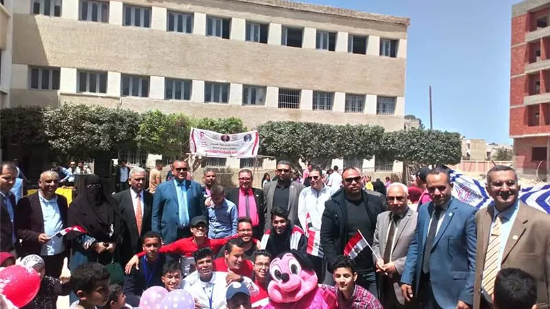 رئيس جامعة العريش يشهد احتفاليه امسح دمعه لتكريم الاطفال الأيتام والتي نظمتها كلية الآداب