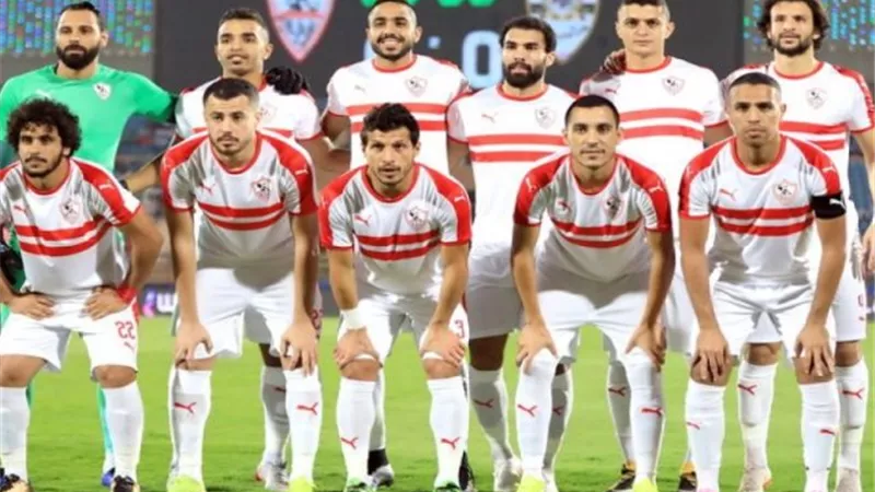 شاهد لحظة وصول فريق الزمالك لملعب الدفاع الجوى.. صور