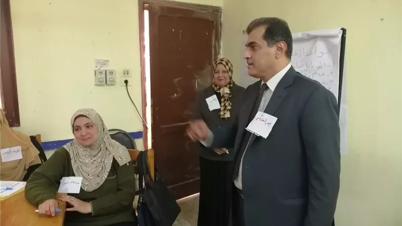 برامج تثقيفية توعوية بمدارس التعليم الأساسي