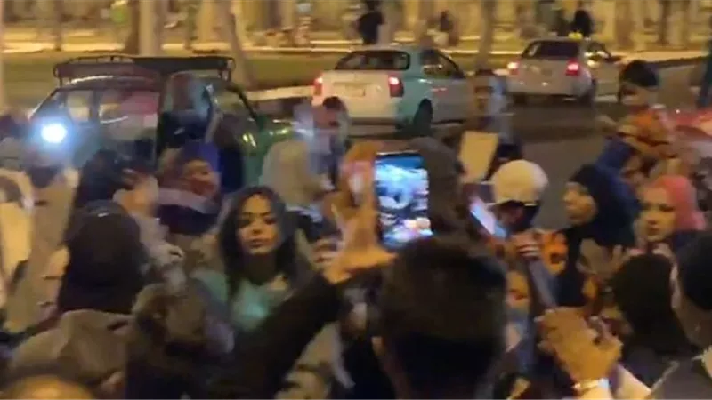 صور وفيديو .. احتفالات ابناء عابدين بنتيجة الاستفتاء على الدستور