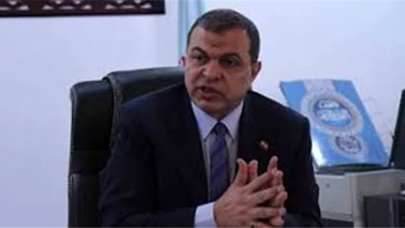 الخميس إجازه بأجر كامل للعاملين بالدولة والقطاع الخاص