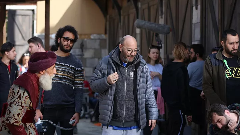 عادل أديب ينتهي من تصوير أضخم إنتاج في تاريخ الدراما الجزائرية