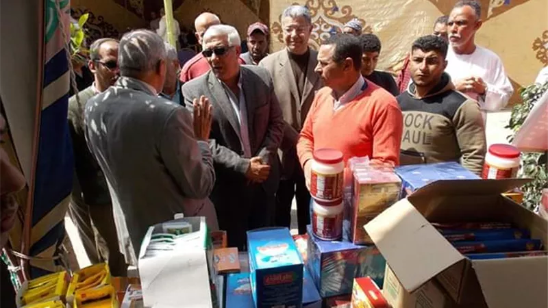 محافظ كفرالشيخ يتابع افتتاح معرض 