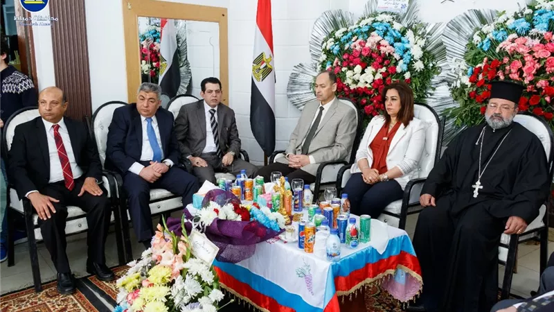 محافظ دمياط تشهد الاحتفال بعيد القيامة المجيد بكنيسة الروم الأرثوذكس