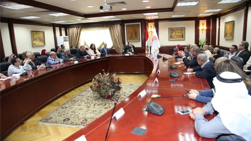 جهاز تنمية المشروعات يوقع 11 عقدا مع الجمعيات الأهلية