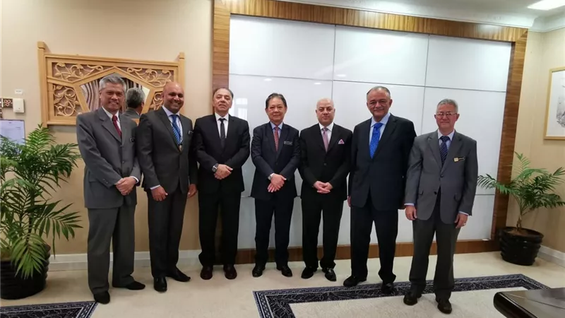 مجلسي الاعمال المصري والإندونيسي يلتقيان بوزير السياحة الماليزي