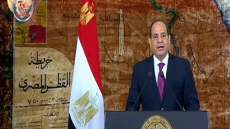 السيسي ..تحرير سيناء درسًا في الحفاظ على التراب الوطني بالعمل والاجتهاد والعلم وليس بالأماني والشعارات الرنانة