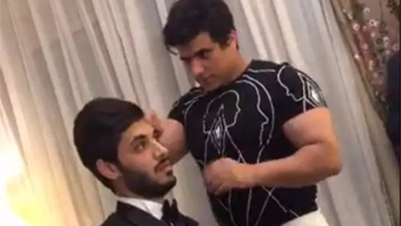 نجم بيراميدز يحتفل بزفافه