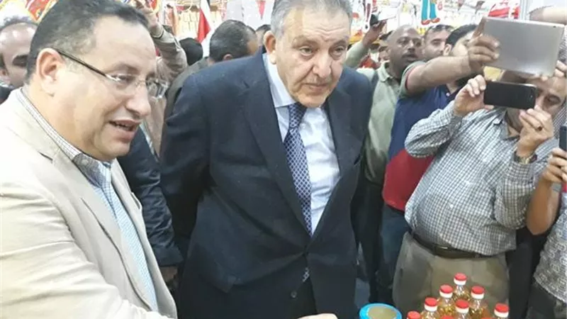 افتتاح معرض 