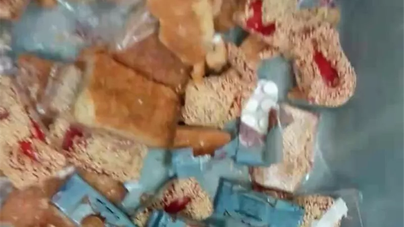 حلوى بالترامادول داخل مطار القاهرة