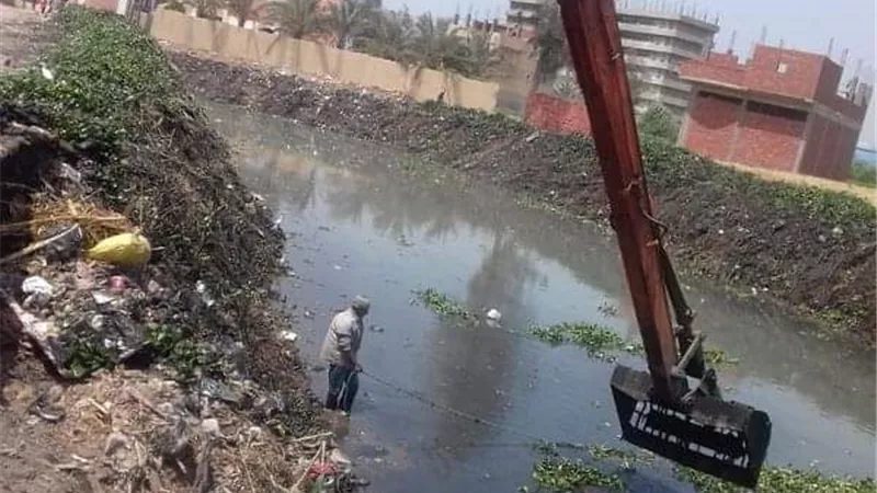 غراب يستجيب لشكوى أهالي كفر أباظة ويأمر بتطهير مصرف بُردين