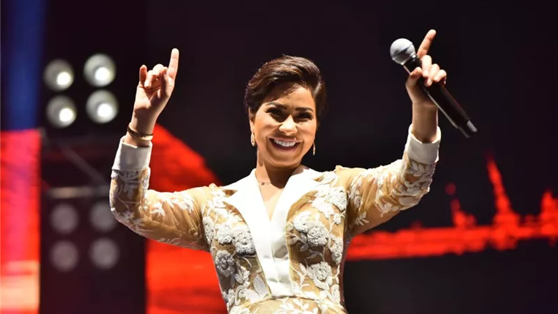 شيرين عبد الوهاب تتألق في حفلها الأول بالرياض .. صور
