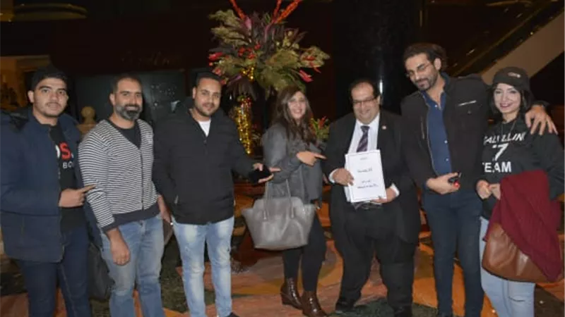 مجدي أبو عميرة ومادلين طبر وتامر شلتوت يهنئون أبطال مسلسل اللعنة .. صور