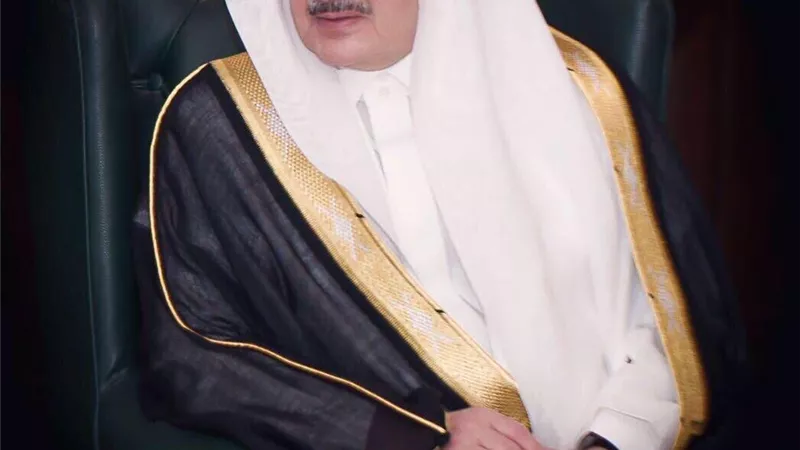 أمير تبوك يرعى حفل تخريج طلاب وطالبات كلية الغد ..الثلاثاء القادم