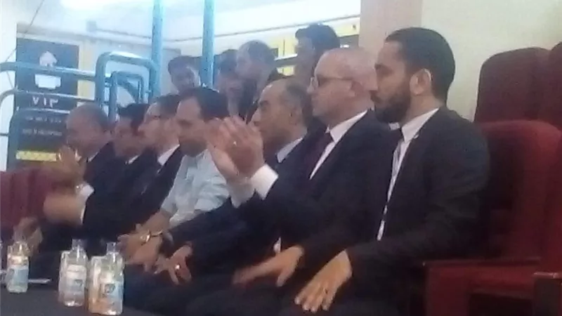 وصول وزير الشباب والرياضة الى الصالة المغطاة لمتابعة بطولة افريقيا لرفع الأثقال