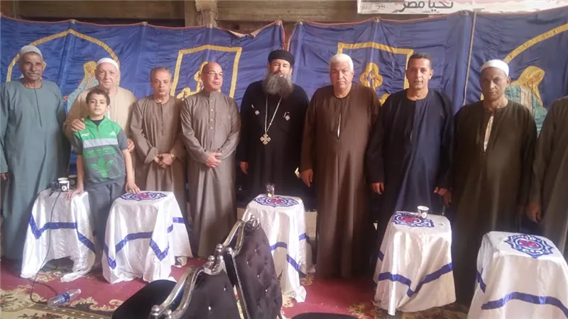 وفود المهنئين لكنيسه الشهداء