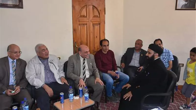 بالصور قيادات جامعة السادات يهنئون الاخوة الاقباط بعيد القيامة المجيد