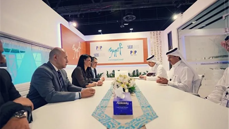وزيرة السياحة تعقد اجتماعا مع رئيس هيئة السياحة والتراث الوطني بالسعودية