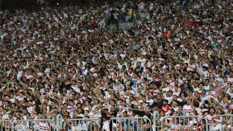 هتافات جماهير الزمالك تشعل حماس اللاعبين في برج العرب