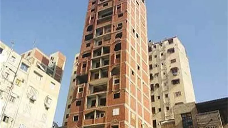 محافظ سوهاج يستحدث خدمة الاستعلام عن الأبراج المخالفة بالمجان