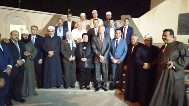 أوقاف العبور تشارك الأقباط قداس عيد القيامة بكنيسة بولس الرسول