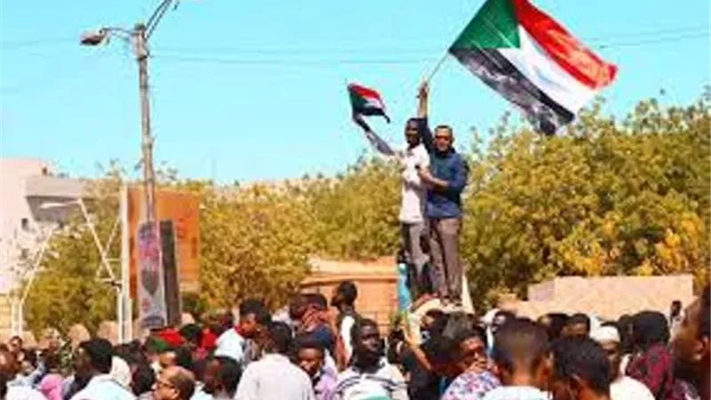 السودان: اتفاق على تشكيل مجلس انتقالي سيادي يضم مدنيين وعسكريين