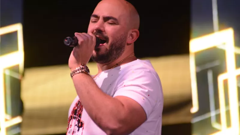 العسيلي يتألق بحفل شم النسيم بالمعادي .. صور