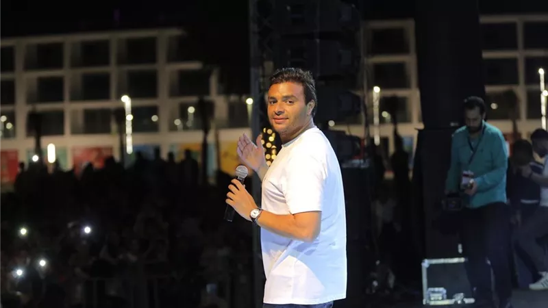 رامي صبري يشعل أضخم حفلات الربيع ببورسعيد بحضور جماهيري .. صور