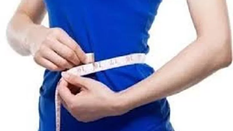 4 أسباب لدهون البطن الزائدة .. تعرفى عليها