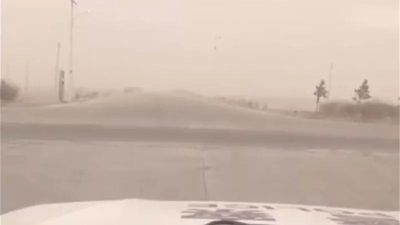 عاصفة رملية تبتلع مدينة صينية في ثوان