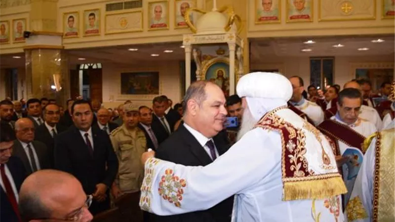 السعيد يهنئ أقباط الغربية و يشهد قداس عيد القيامة المجيد بكاتدرائية طنطا بالصور