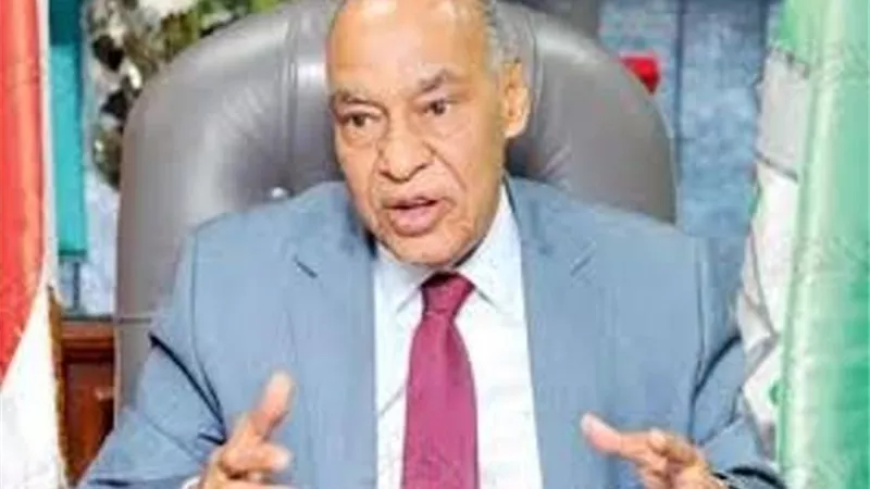 رئيس قضايا الدولة يهنيء الرئيس السيسي والمصريين بعيد العمال