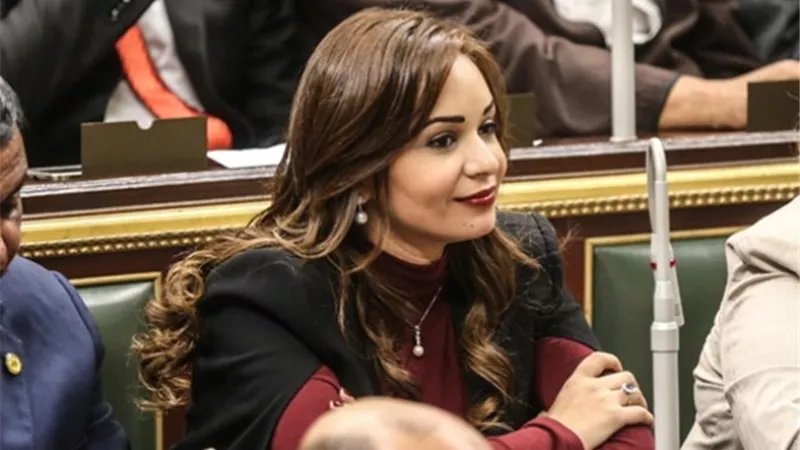 النائبة سعاد المصري: كلمة الرئيس فى عيد العمال إتسمت بـ