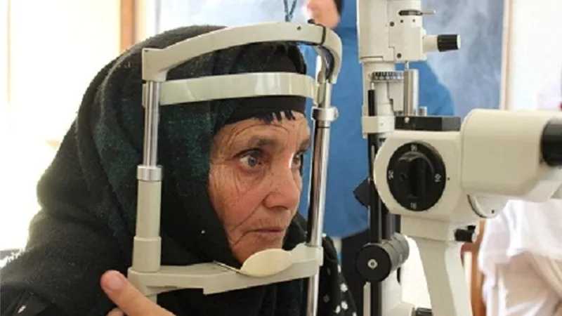 سلسلة قوافل طبية موسعة تقدمها الأورمان لمرضى العيون بالدقهلية