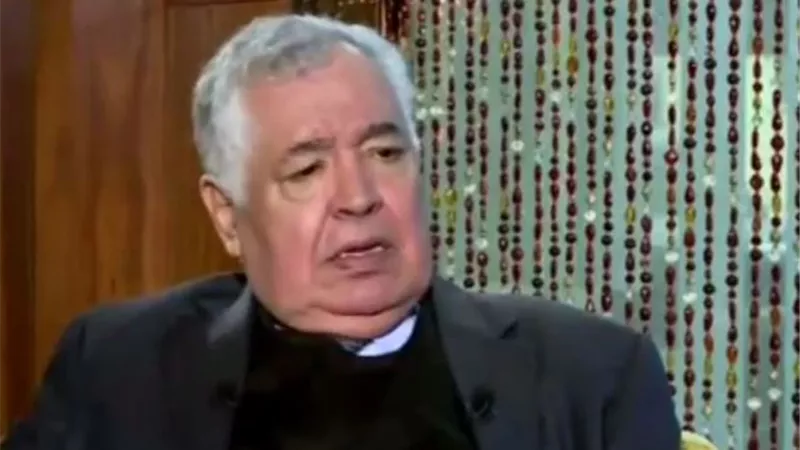وفاة الكاتب والروائي الليبي أحمد إبراهيم الفقيه