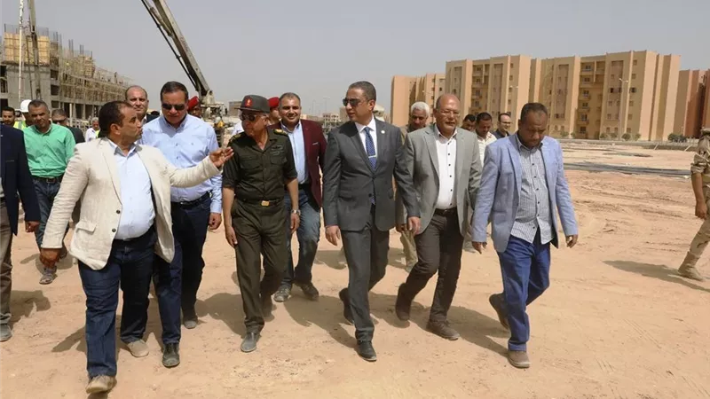 محافظ سوهاج يتفقد المستشفى الجامعي الجديد بمدينة سوهاج الجديدة