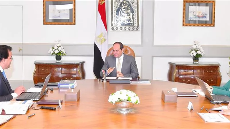 السيسى يوجه بمواصلة النهوض بمنظومتي التعليم والصحة