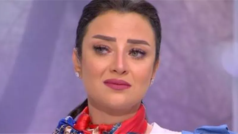 رضوى الشربينى تبكى على الهواء.. والسبب غريب