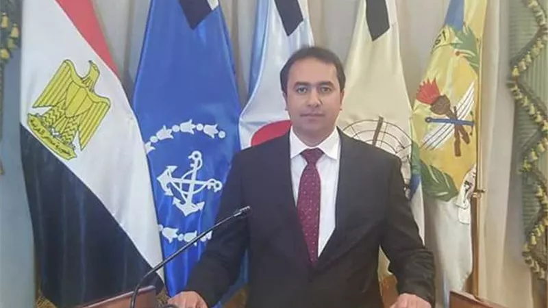 محمد عمر يعلن خبرا سارا بشأن مسابقة المعلمين الجديدة