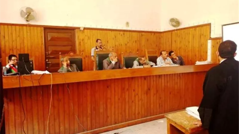 المؤبد لسائق سورى جلب 3265 طربة حشيش داخل شاحنة تفاح عبر ميناء نويبع
