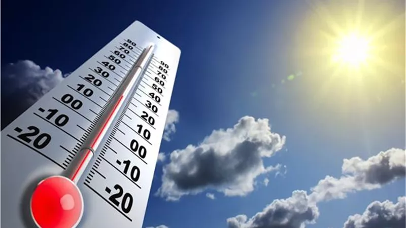 انخفاض 10 درجات وانكسار الموجه الحارة اليوم الجمعة