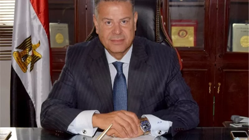 محافظ بني سويف يستعرض مستوى الخدمات الصحية