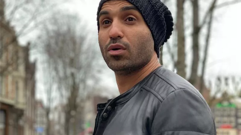 أحمد فهمى يكشف تفاصيل ظهوره فى أحد مشاهد فيلم 