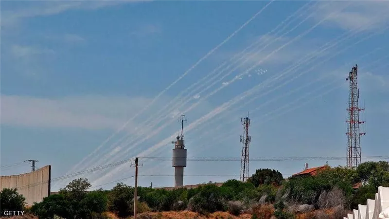 صواريخ فلسطينية على عسقلان.. وقتيلان في غزة