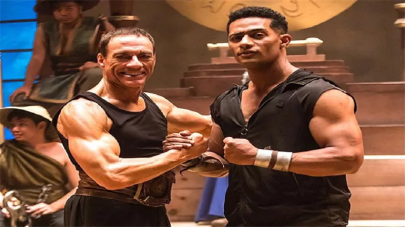 فاندام يدعم محمد رمضان بفيديو