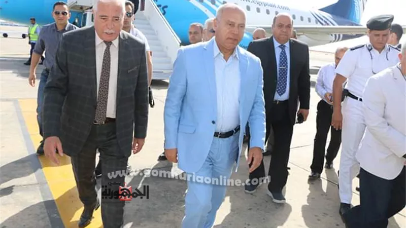 محافظ جنوب سيناء يستقبل وزير النقل بمطار شرم الشيخ الدولى