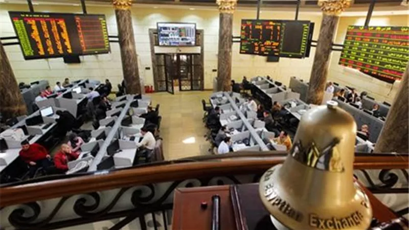 تراجع مؤشرات البورصة الى 14.8 مليار جنيه